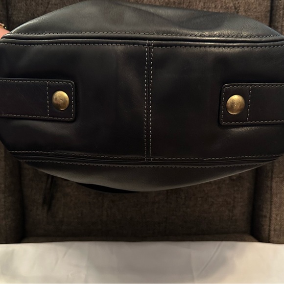 Coach Zoe Shoulder Bag - Picture 3 of 6